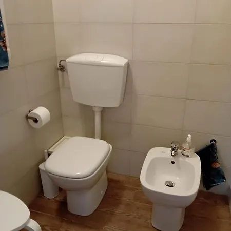 Via Guido Panciroli Il Guscio شقة ريجّو إيميليا